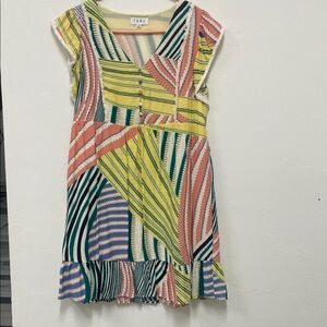 THML Multicolor geometric mixed media ruffle sleeve dress size small